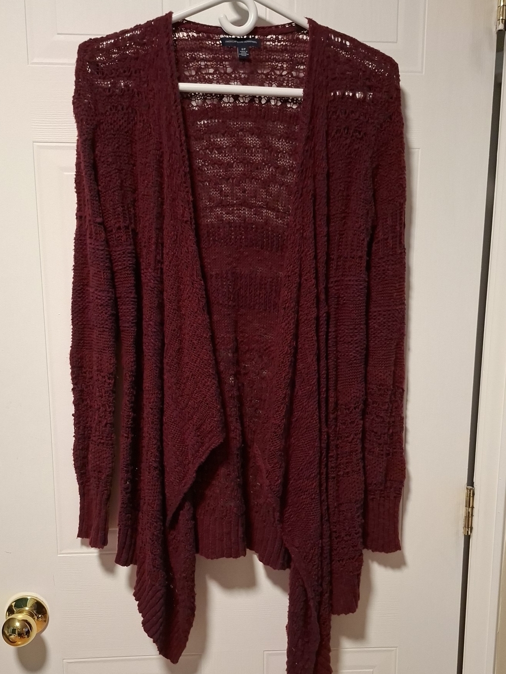 American Eagle burgundy waterfall open cardigan sweater women’s size small